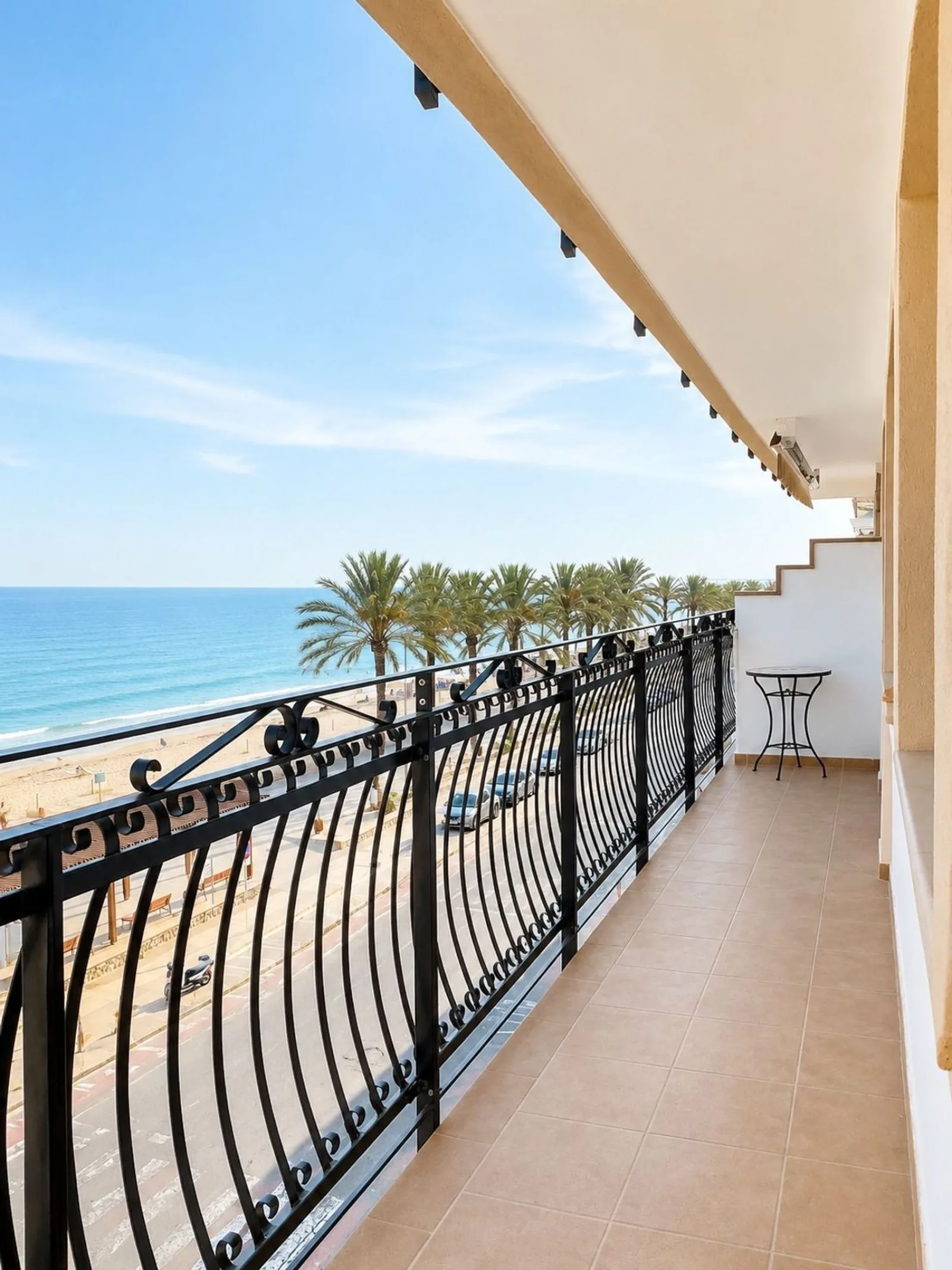 Foto Exterior de Piso de 90 m2, 3 hab y 2 baños en Tarragona - Venta